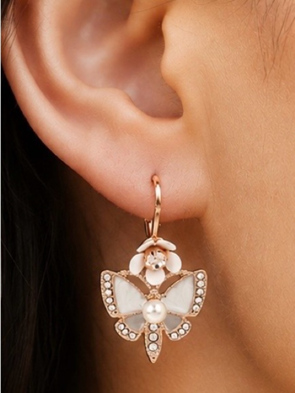 🦋🤍Betsey Johnson® Rose Gold White Butterfly Drop Earrings🦋🤍